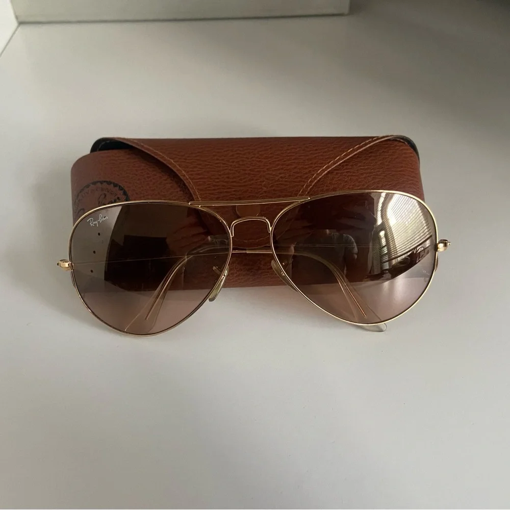 Ray-Ban sunglasses - Picture 3 of 6